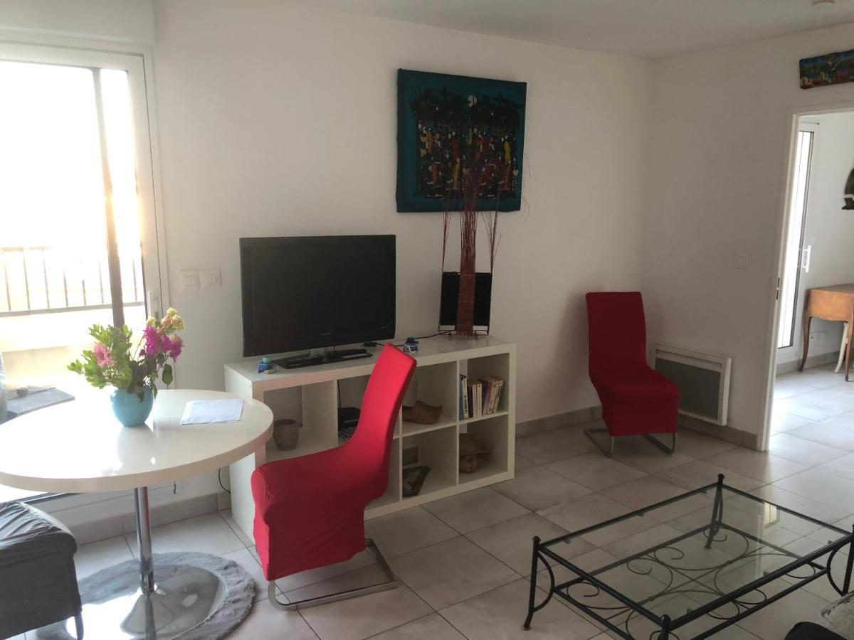 Appartement A Proximite Du Centre Et De La Plage A Mèze Eksteriør billede