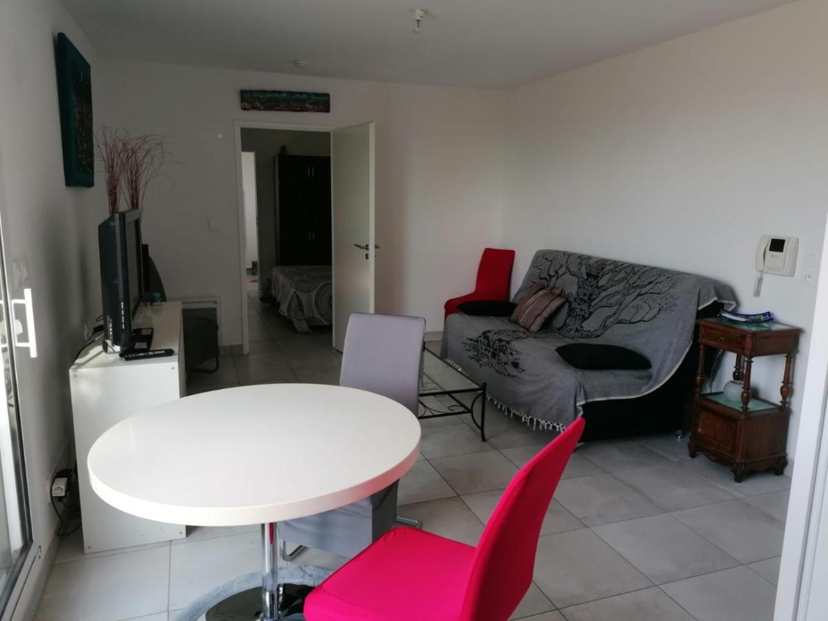 Appartement A Proximite Du Centre Et De La Plage A Mèze Eksteriør billede